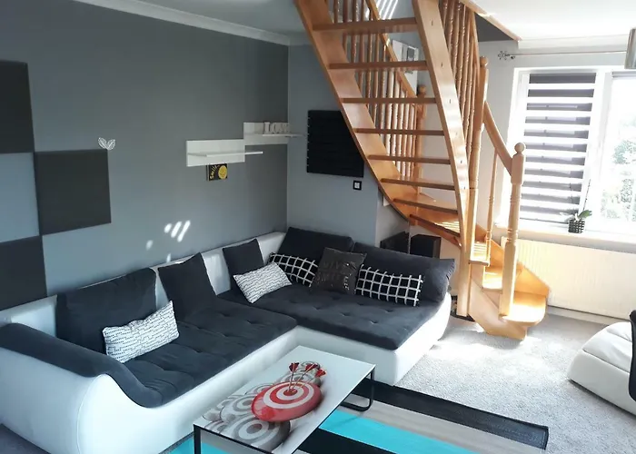 Apratament Dwu Poziomowy Vip * אוסטקה